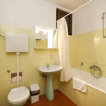 Medena Budget Apartment