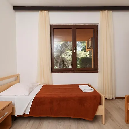 Medena Budget Apartment Trogir